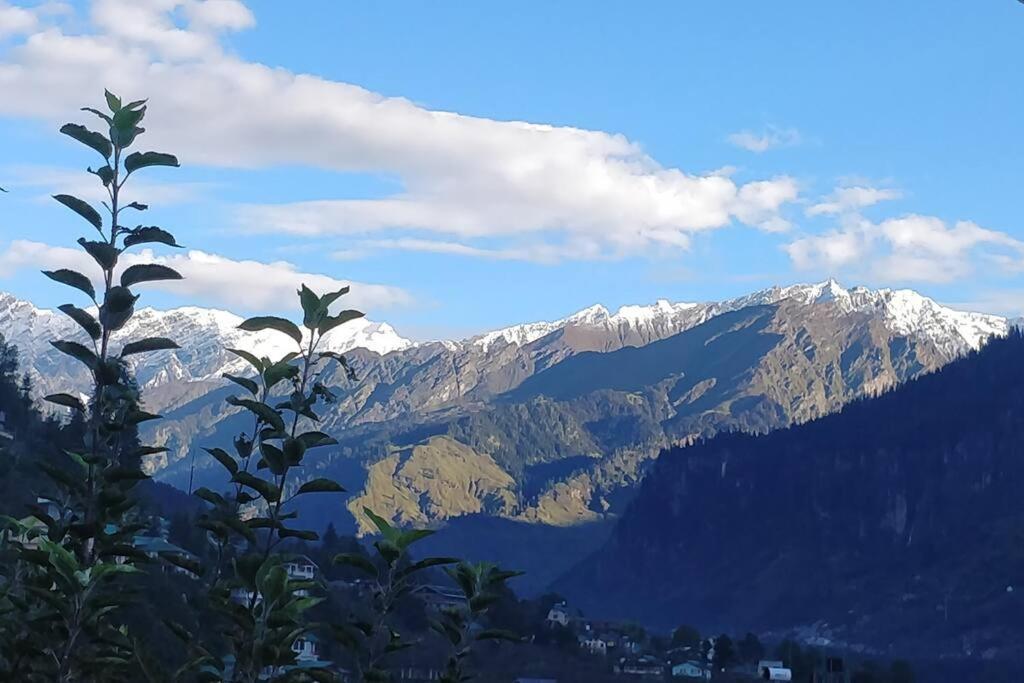 Aroma TARU VILLA / cottage ,Manali Esterno foto